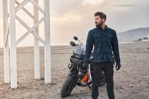 Купить Моторубашка SHIMA RENEGADE 2.0 BLUE На фото Моторубашка SHIMA RENEGADE 2.0 BLUE