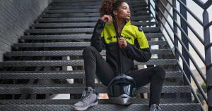 На фото Мотоджинсы женские SHIMA CRUZ 2.0 BLACK