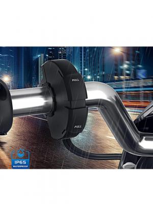 На фото Разъем на руль мотоцикла USB Extreme Style MUS 51